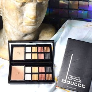 Doucce Freematic Smokey Eyeshadow Pro 9 Shade Palette NEW